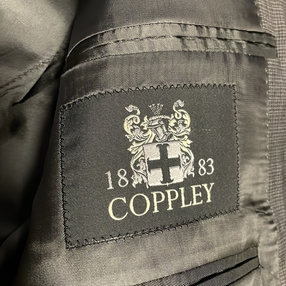Coppley suit in like new condition - Picture 3 of 8